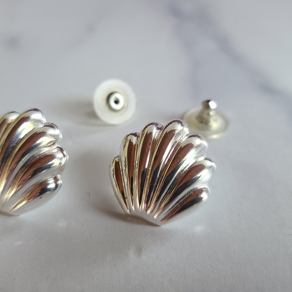 Revlon Silver Shell Shaped Stud Earrings - Picture 6 of 10